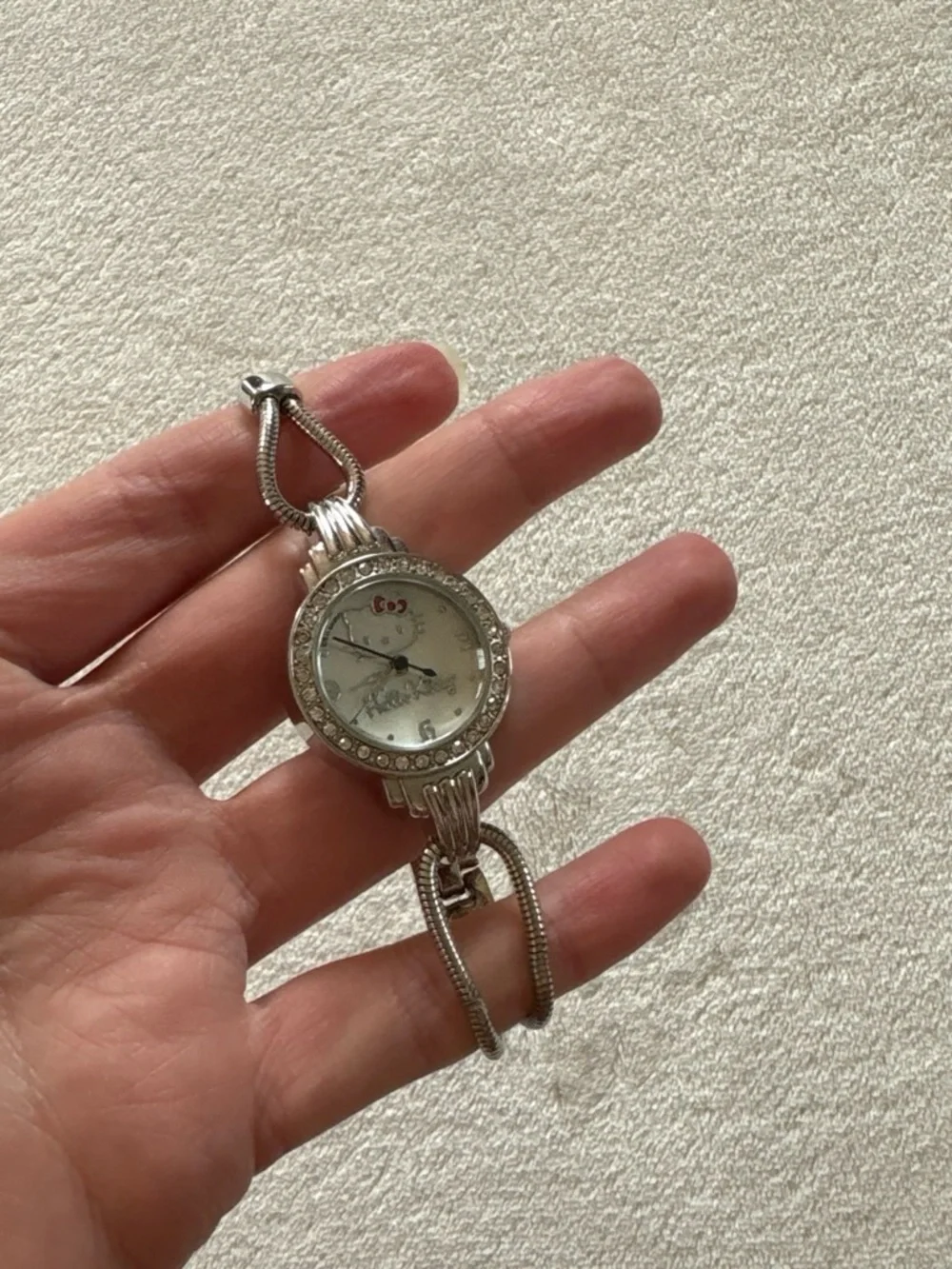 Y2K Vintage Sanrio 2011 Silver Hello Kitty Wire Rhinestone Watch
